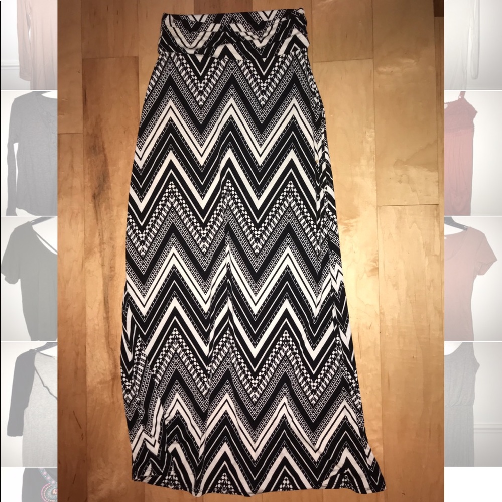 Maxi skirt
